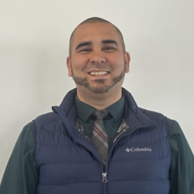 Staff member James Lopez from ID_9551e4