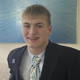 Staff member Holden Chapelo from ID_9551e4