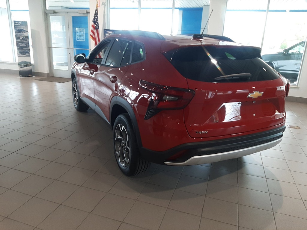 New 2026 Chevrolet Trax LT SUV