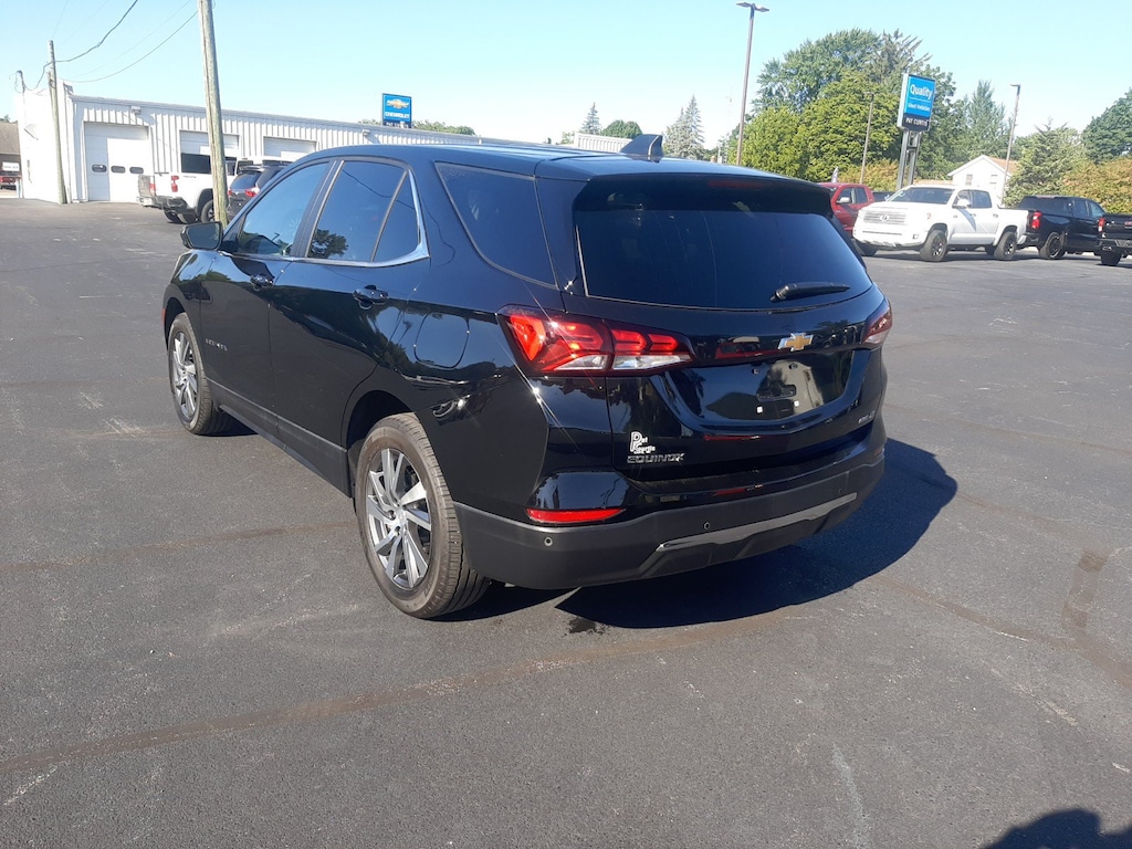Used 2024 Chevrolet Equinox LT SUV