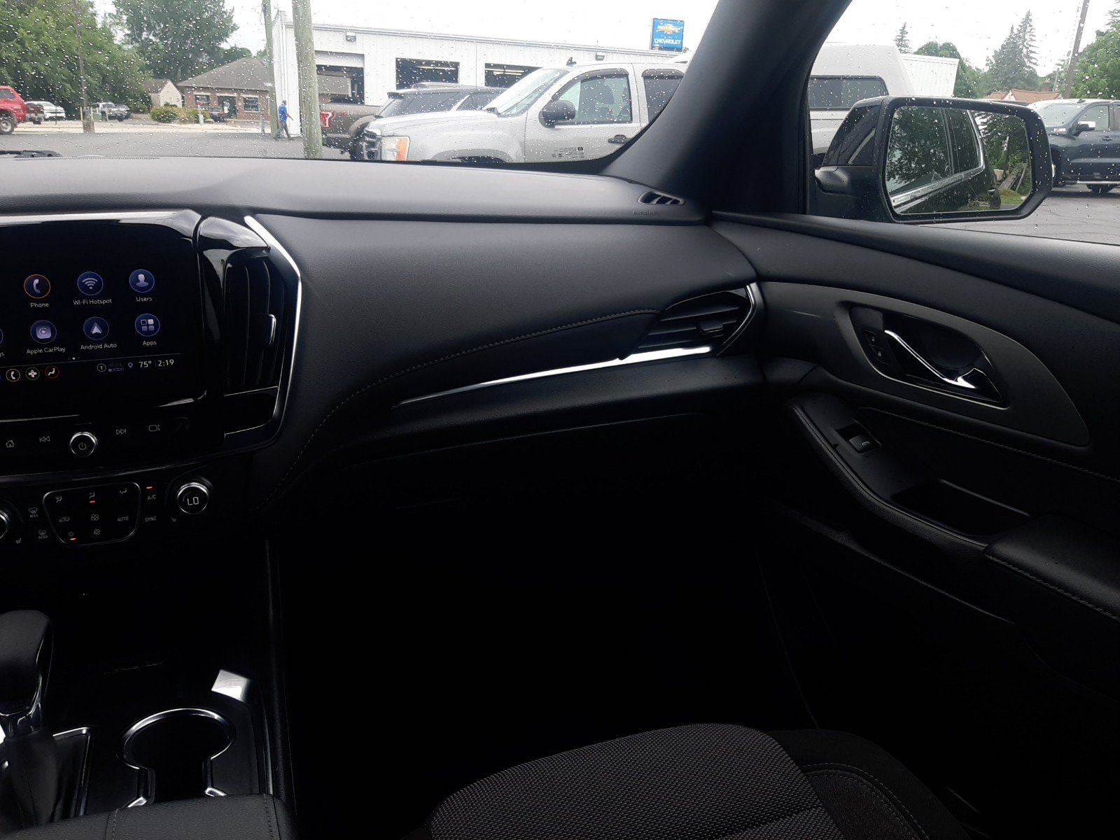 2023 Chevrolet Traverse 1LT - Photo 29