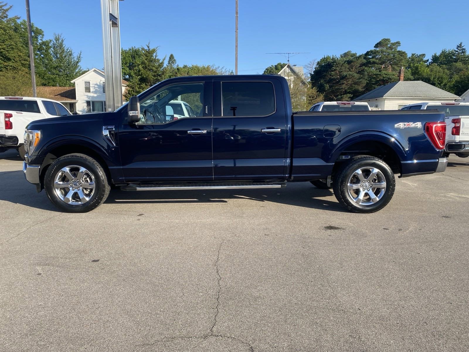 Used 2022 Ford F-150 XLT with VIN 1FTFW1E83NKF19004 for sale in Caro, MI