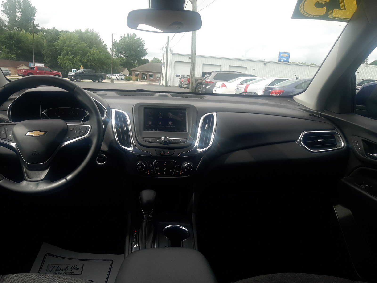 2023 Chevrolet Equinox LT - Photo 24