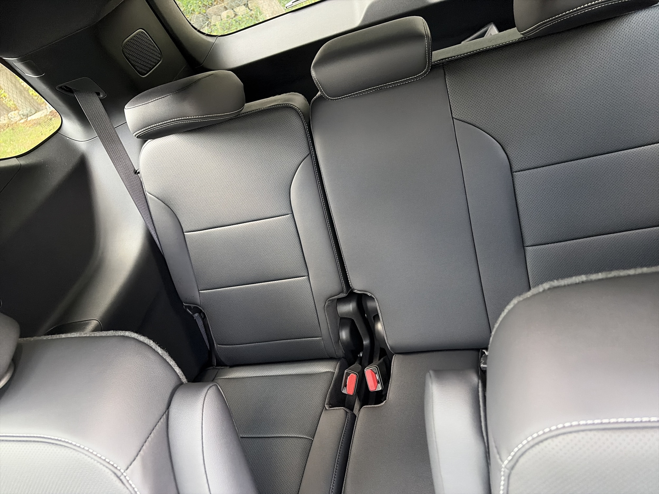 2027 Chevrolet Traverse LT - Photo 19