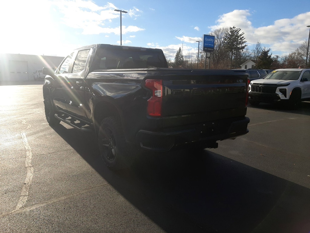 Used 2021 Chevrolet Silverado 1500 Custom Trail Boss Truck