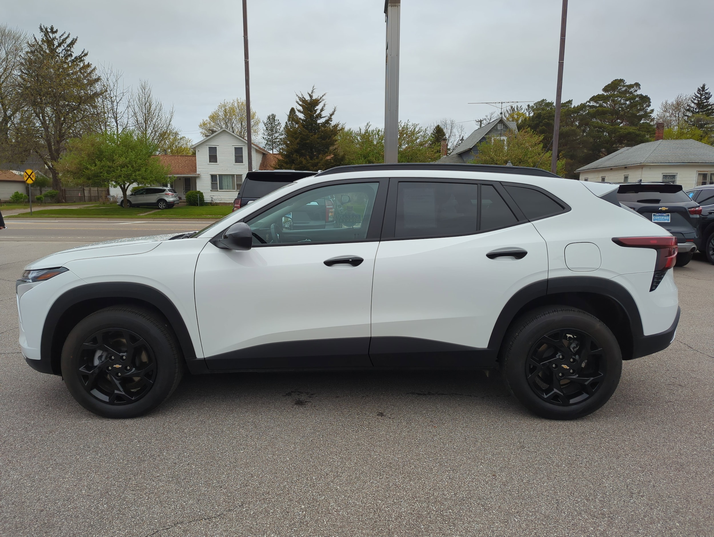 Used 2024 Chevrolet Trax LT with VIN KL77LHE23RC172255 for sale in Caro, MI