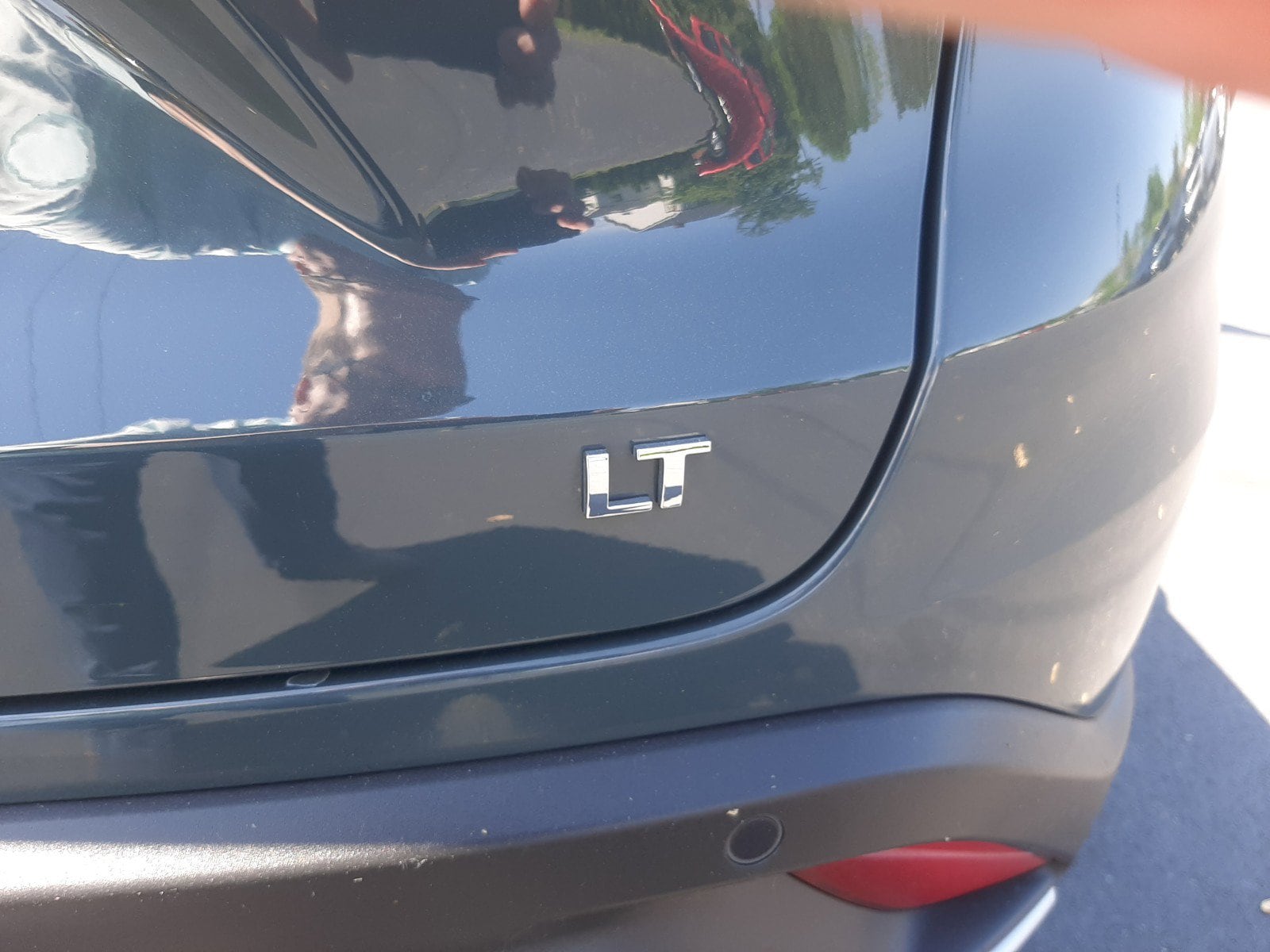 2025 Chevrolet Trax LT - Photo 36