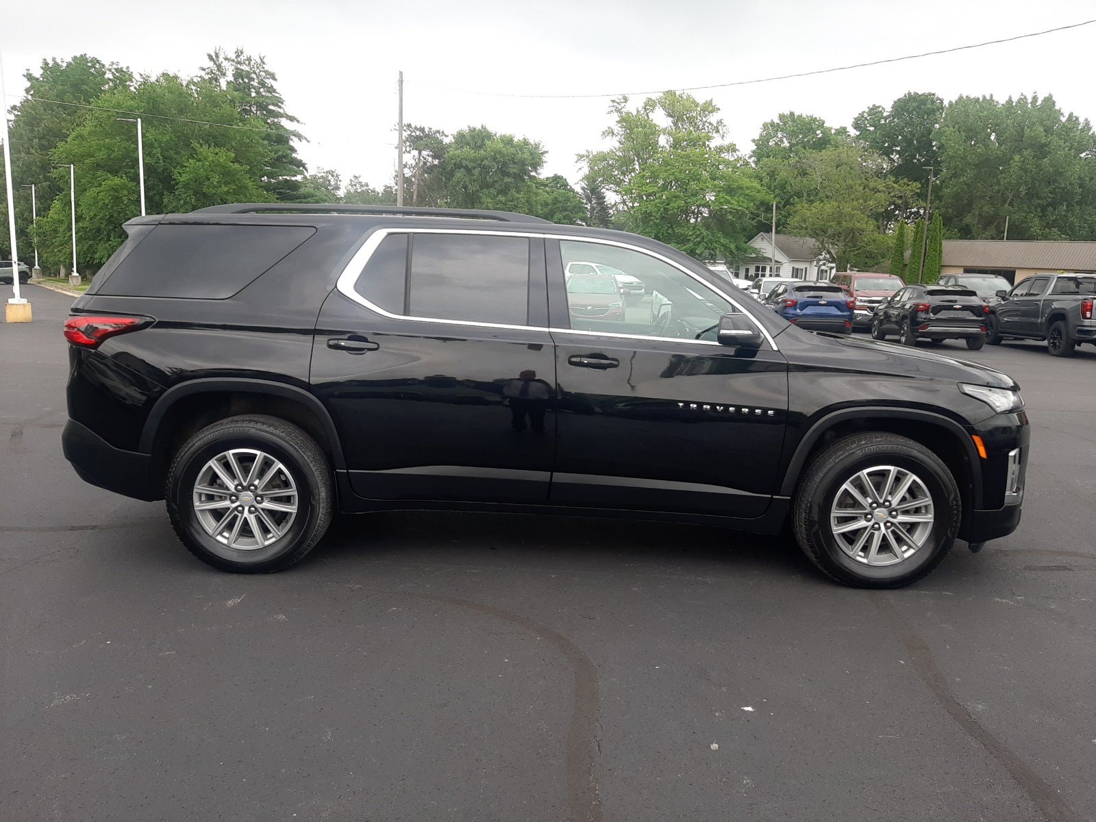 2023 Chevrolet Traverse 1LT - Photo 6