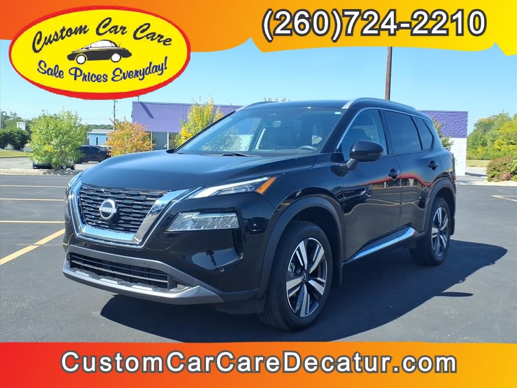 2023 Nissan Rogue SL's photo