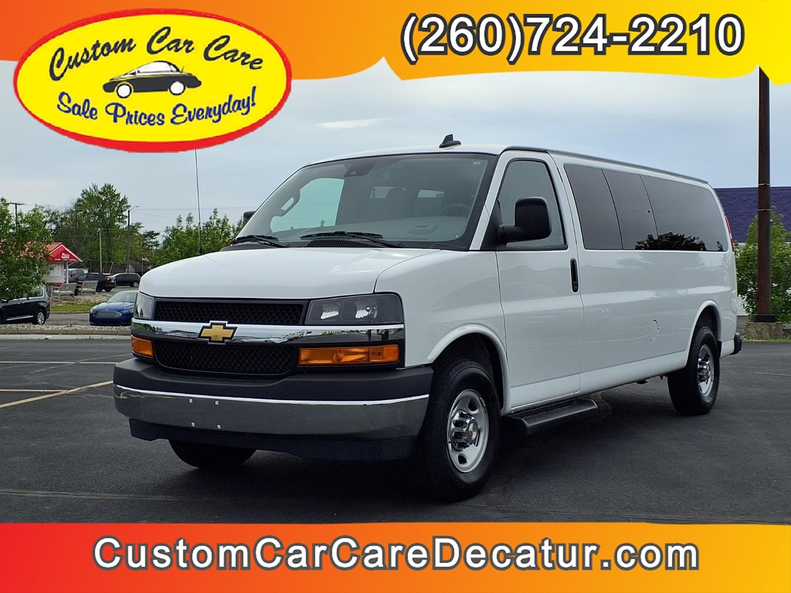 2025 Chevrolet Express 3500 LT Extended's photo