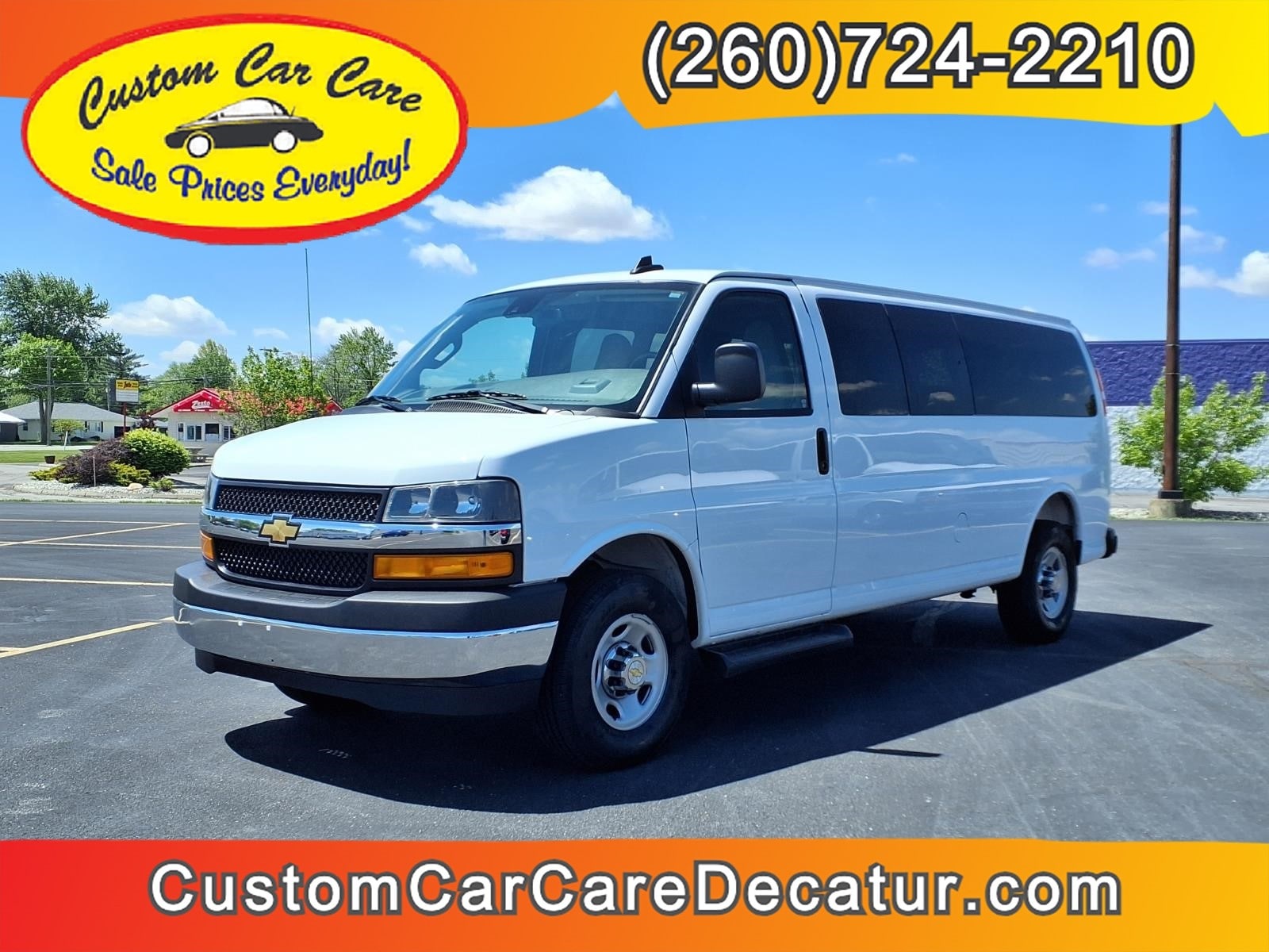 2025 Chevrolet Express 3500 LT Extended's photo