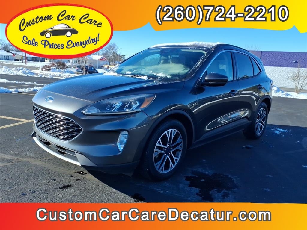 2020 Ford Escape SEL's photo