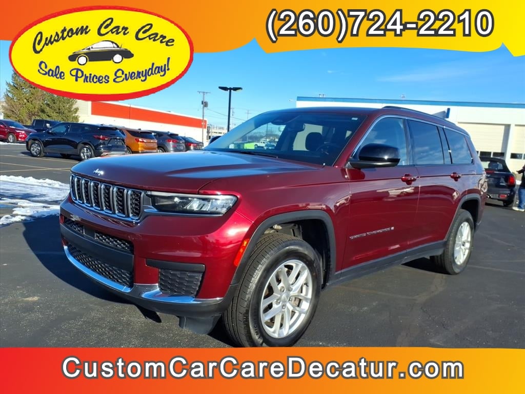 2023 Jeep Grand Cherokee L Laredo's photo