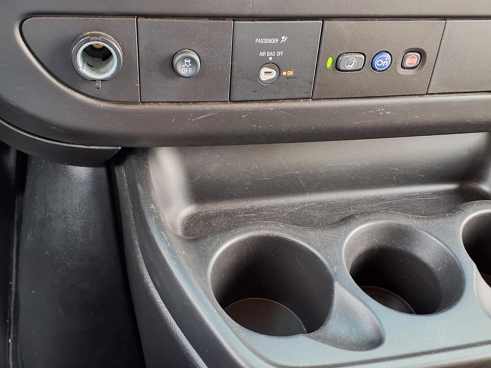 2022 Chevrolet Express Passenger LS - Photo 15