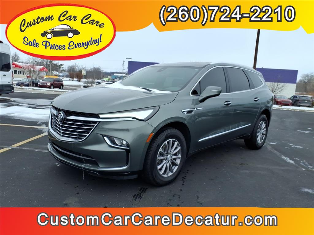 2022 Buick Enclave Essence's photo