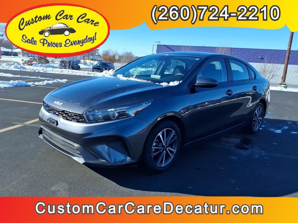 2023 Kia Forte LXS's photo