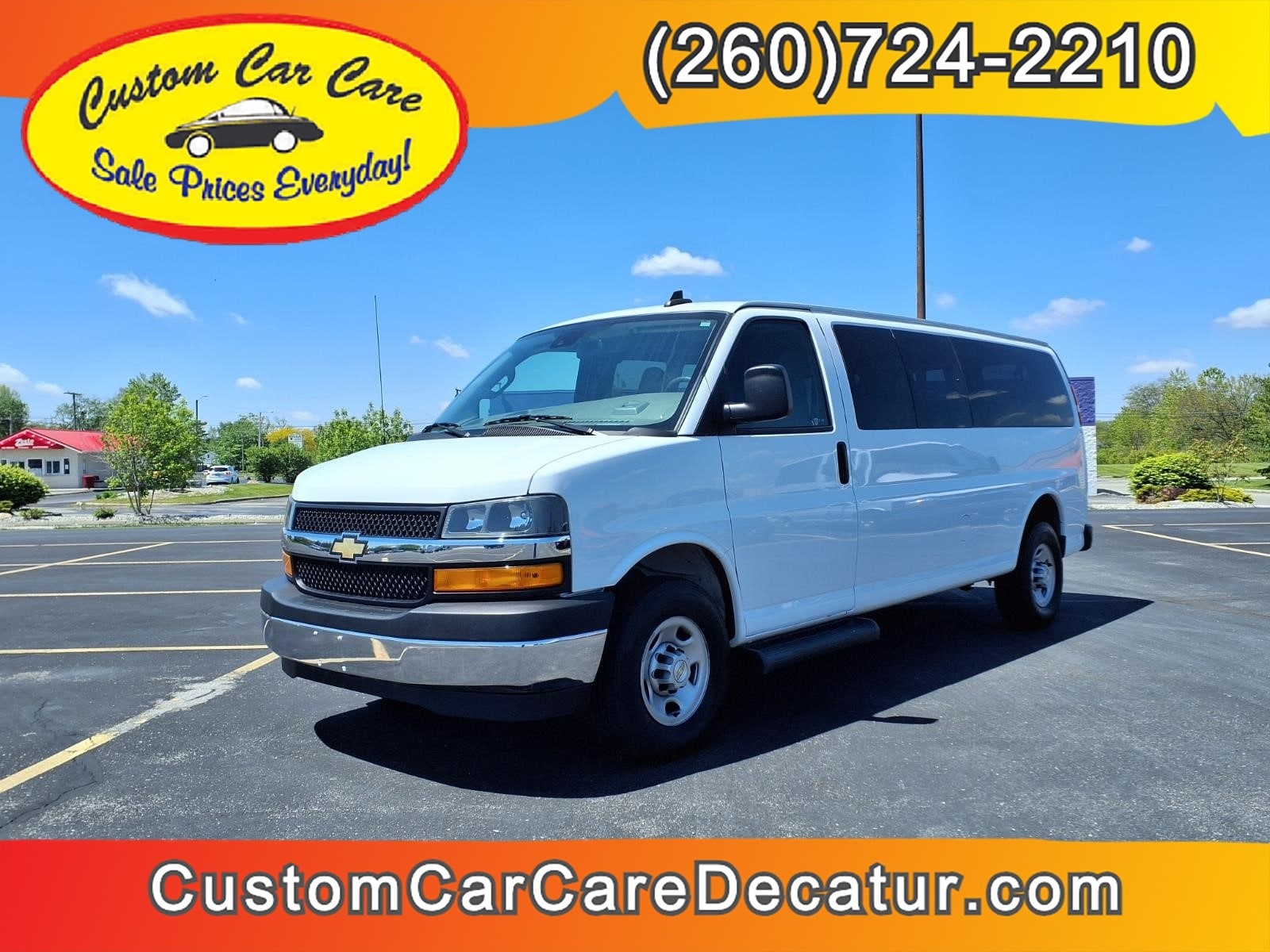 2023 Chevrolet Express 3500 LT Extended's photo