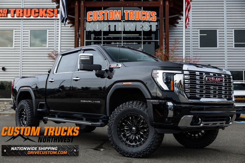2024 GMC Sierra Denali 4WD Crew Cab Standard Box SRW's photo