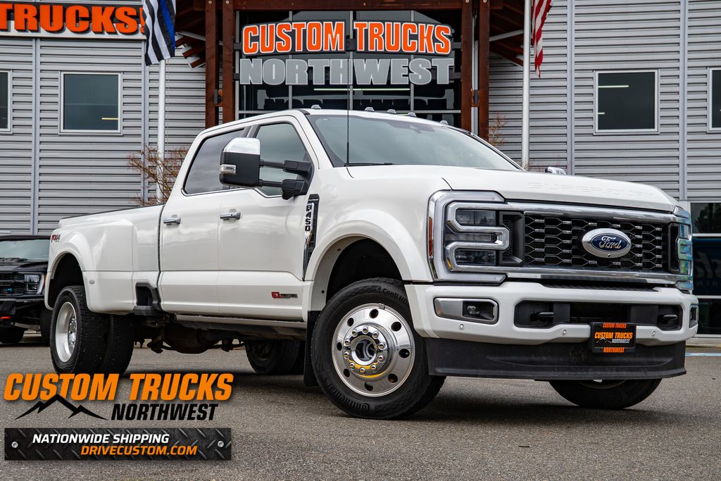 2025 Ford F-450 Platinum 4x4 Crew Cab 8' Box DRW's photo