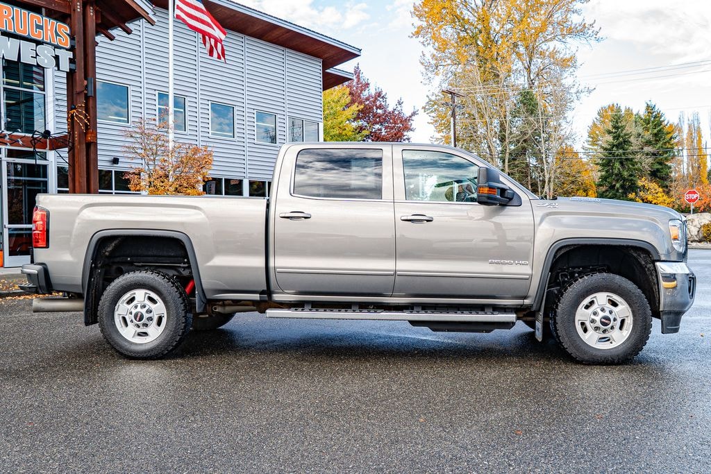 Used 2017 GMC Sierra 2500HD SLE Truck Crew Cab