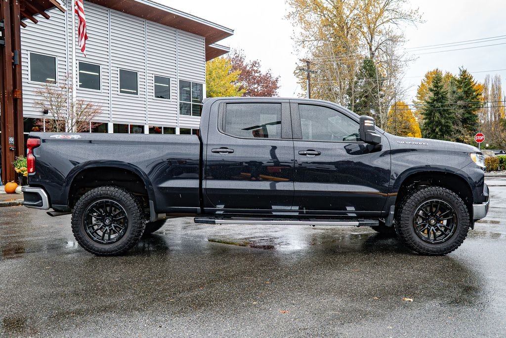 Used 2023 Chevrolet Silverado 1500 LT Truck Crew Cab