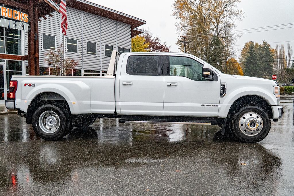 Used 2022 Ford F-450 Lariat Truck Crew Cab