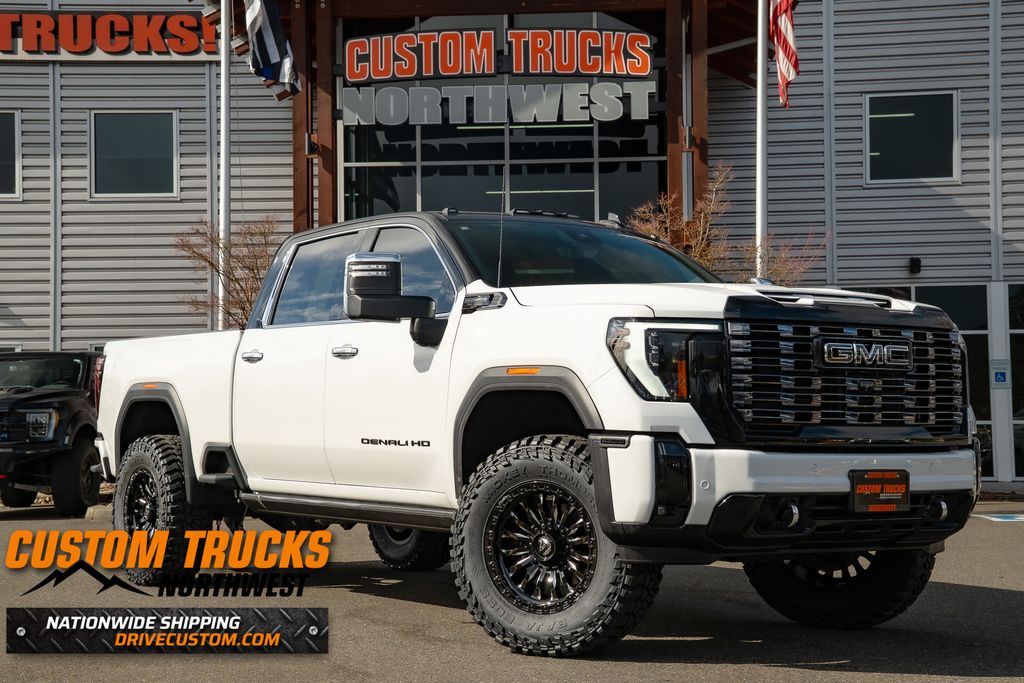 2025 GMC Sierra Denali Ultimate 4WD Crew Cab Long Box SR's photo