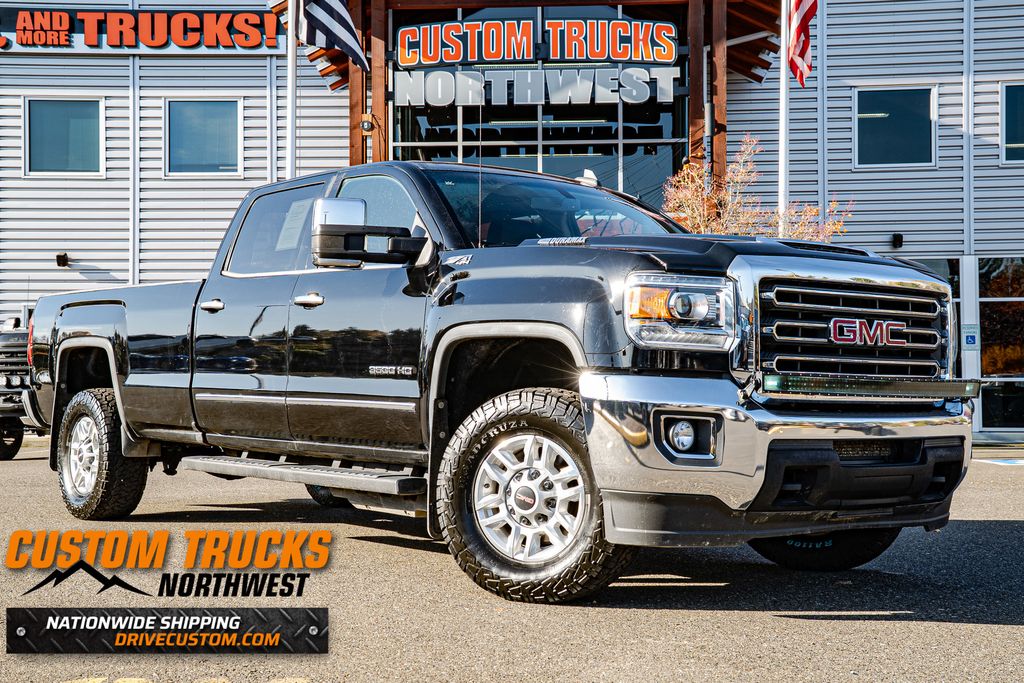 2019 GMC Sierra 3500HD SLT's photo