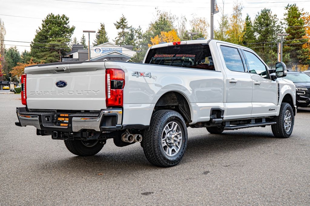 Used 2025 Ford F-350 Lariat Truck Crew Cab