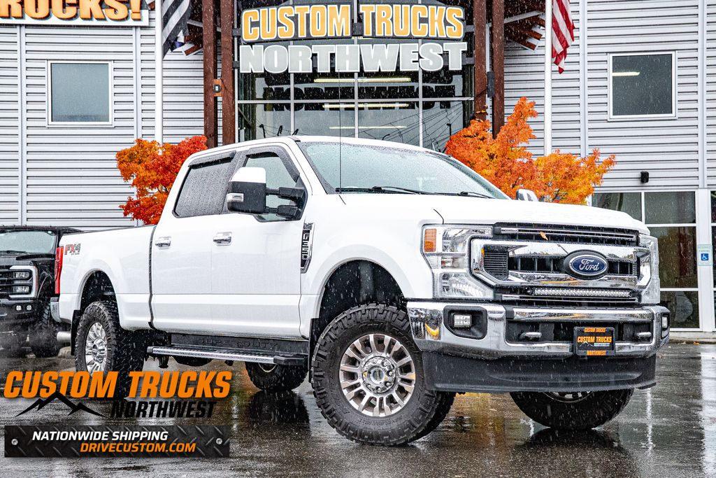 2020 Ford F-350 Super Duty XLT's photo