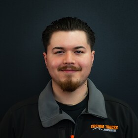 Staff member Chayse from ID_eaa161