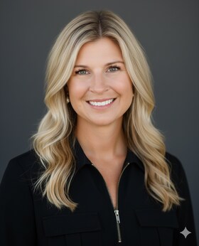 Staff member Elizabeth Rudkin from ID_5d4c25