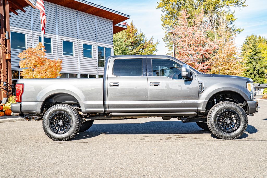 Used 2018 Ford F-350 Platinum Truck Crew Cab