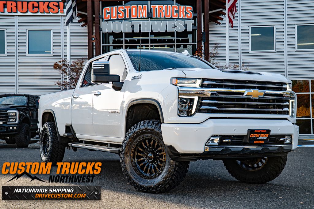 2023 Chevrolet Silverado 3500HD High Country's photo
