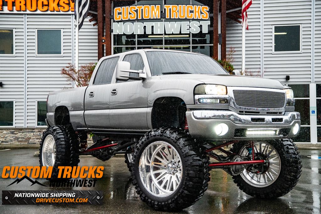 2006 GMC Sierra 2500HD SLT's photo