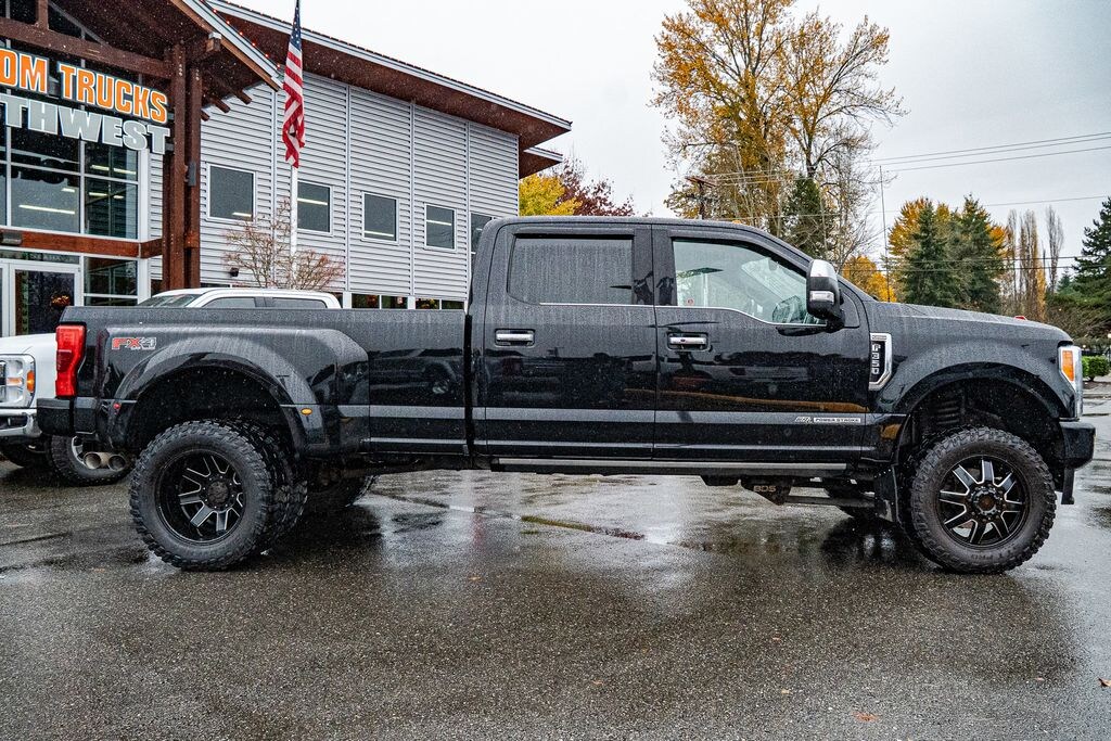 Used 2017 Ford F-350 Platinum Truck Crew Cab
