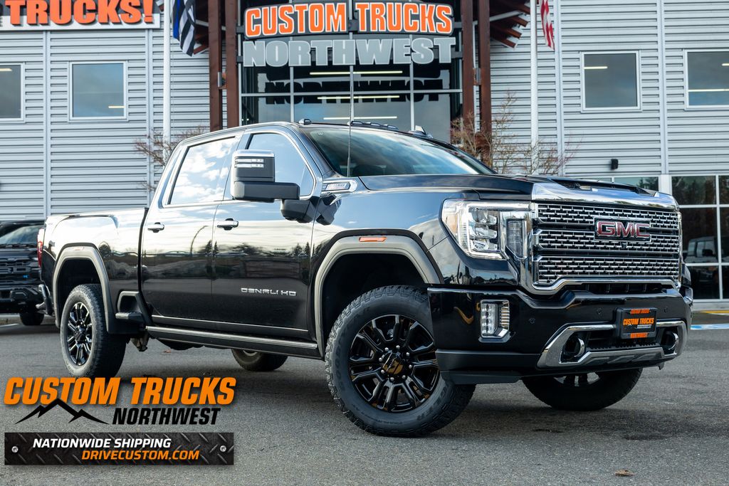 2022 GMC Sierra 4WD Crew Cab Standard Box Denali's photo