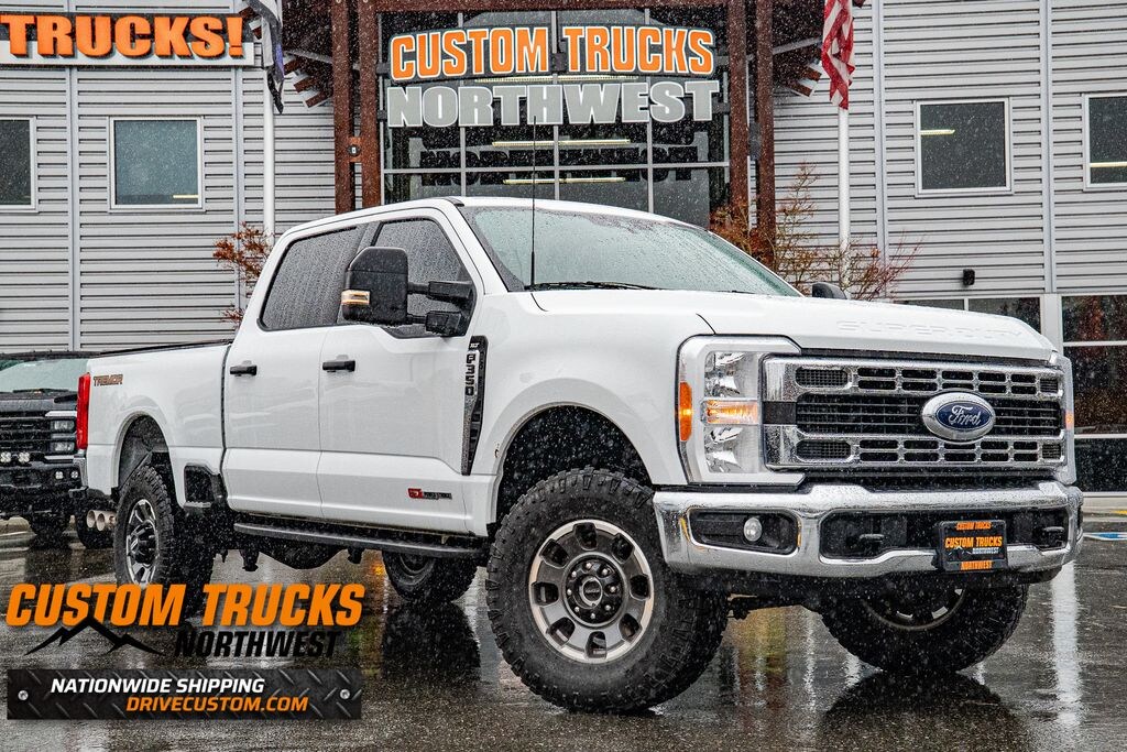 Used 2023 Ford F-350 XLT Truck Crew Cab