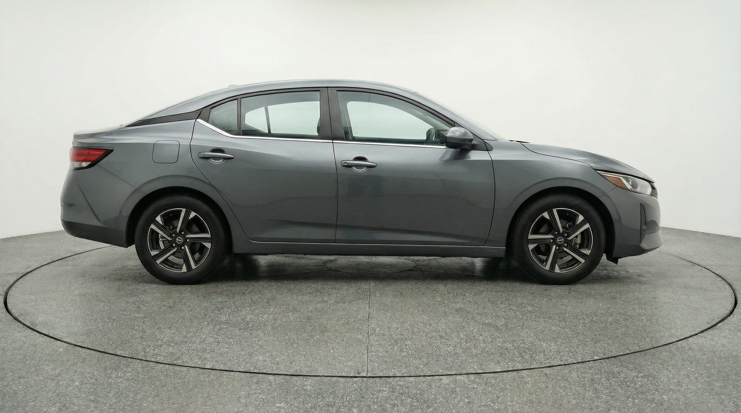 Thumbnail: 2025 Nissan Sentra - 11