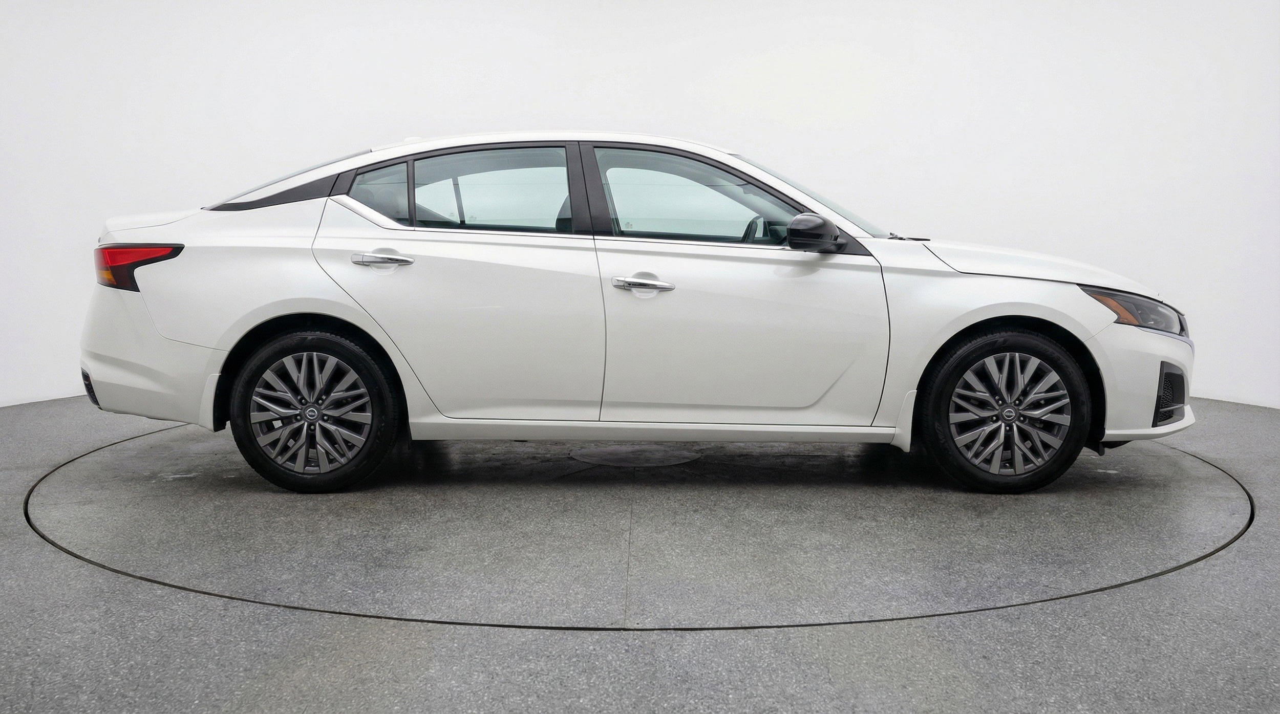 Thumbnail: 2025 Nissan Altima - 11