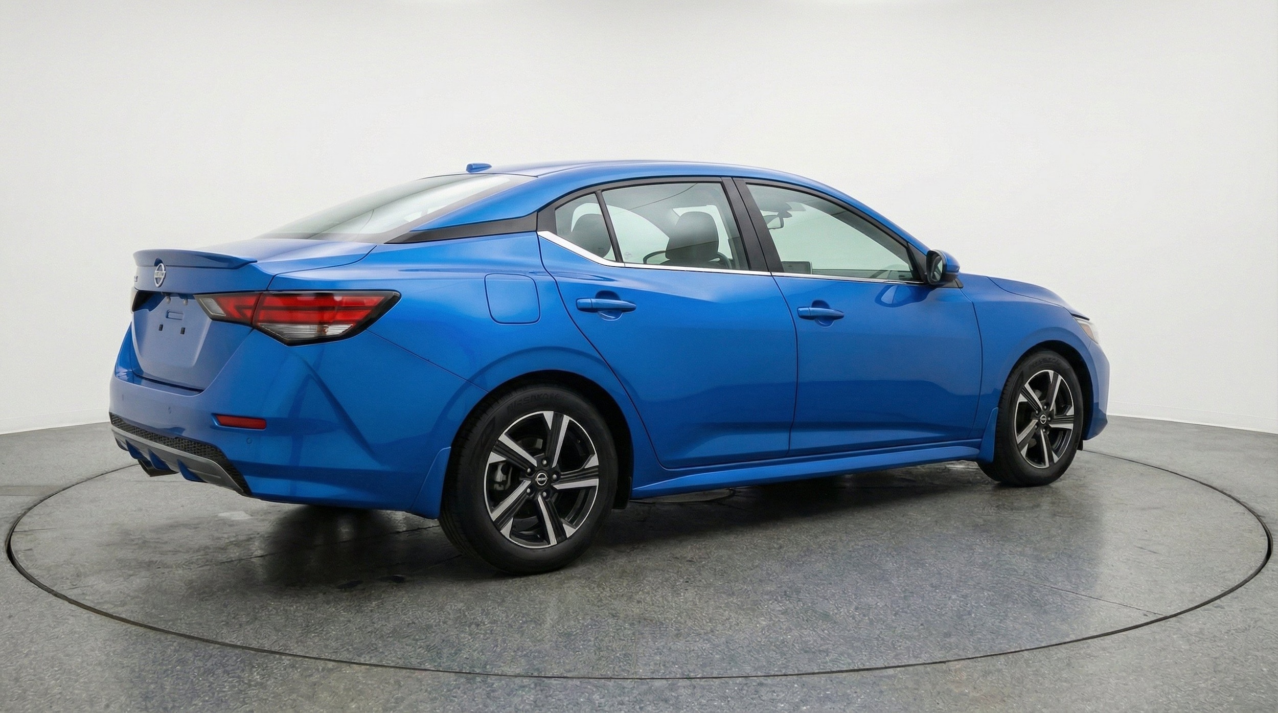 Thumbnail: 2025 Nissan Sentra - 9