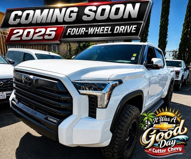 2025 Toyota Tundra SR5 3.4L 4WD CrewMax 5.5' Bed's photo