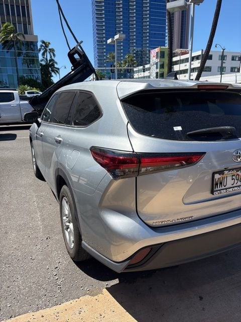 2023 Toyota Highlander L - Photo 6