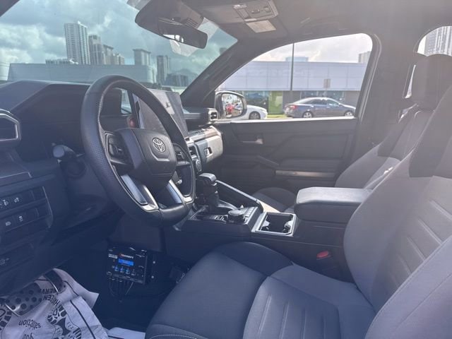 2024 Toyota Tacoma SR5 - Photo 7