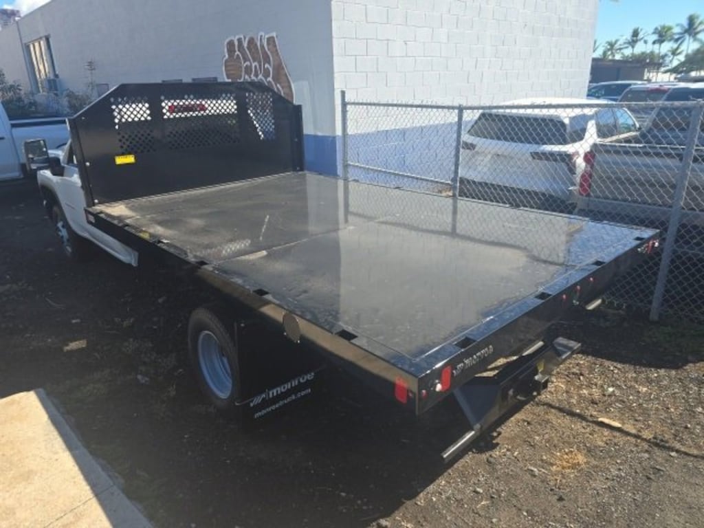 New 2025 Chevrolet Silverado 3500 HD Chassis Cab Work Truck Truck