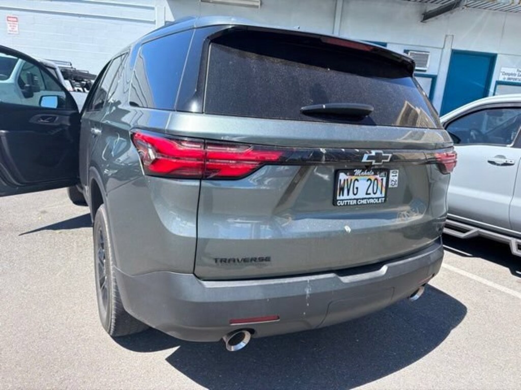 Used 2023 Chevrolet Traverse LT Cloth SUV