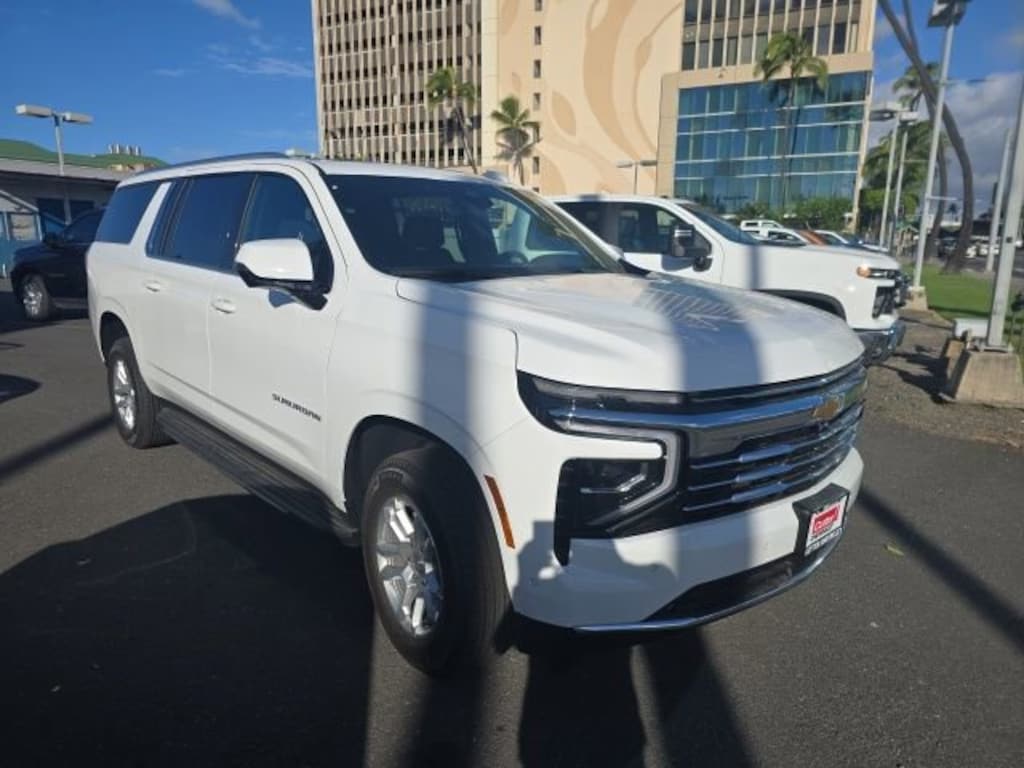 New 2025 Chevrolet Suburban LT SUV