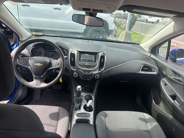 2017 Chevrolet Cruze LT - Photo 6