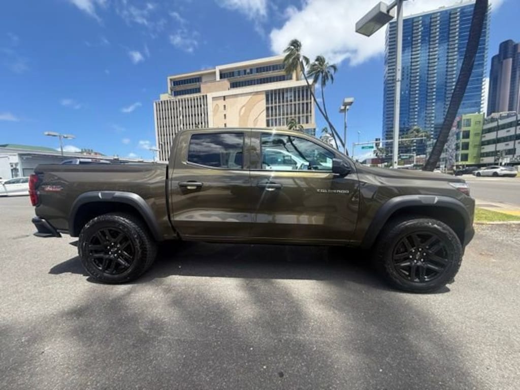 Used 2025 Chevrolet Colorado Trail Boss Truck
