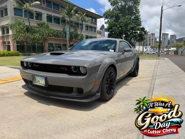 2023 Dodge Challenger at Cutter Chevrolet, photo 1